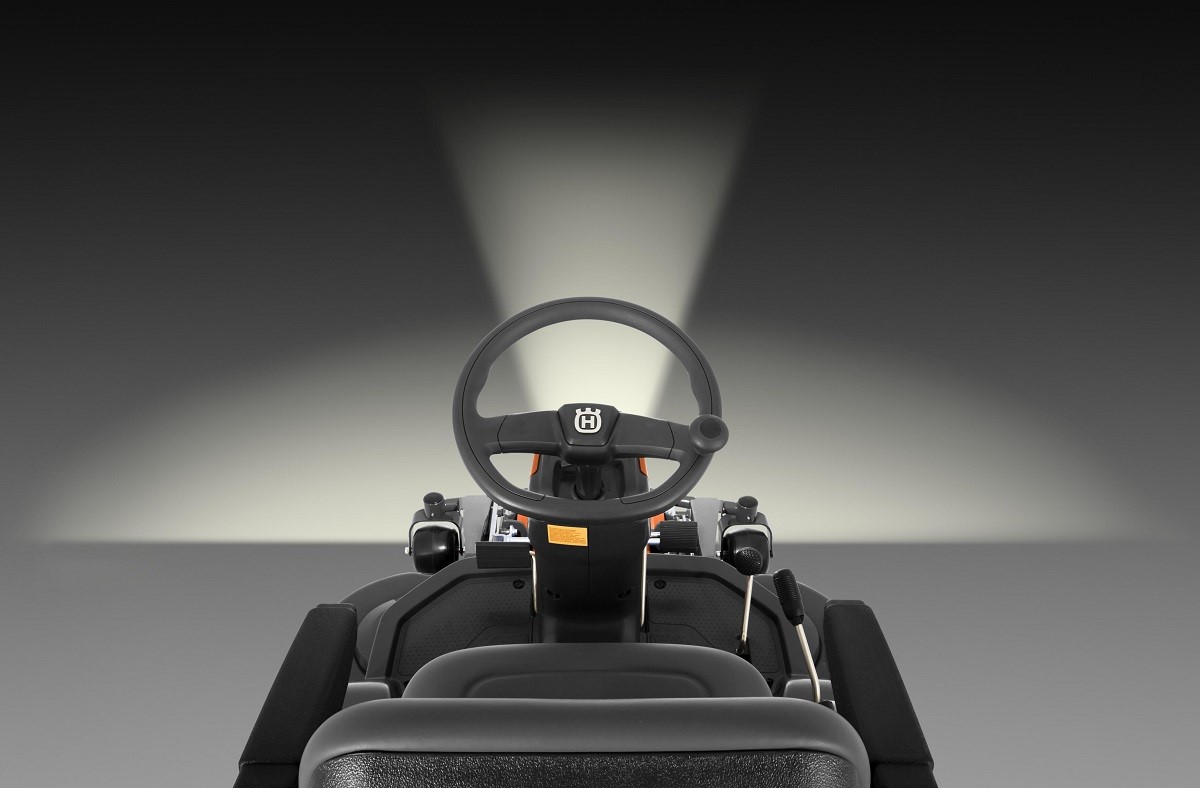 Husqvarna Rider R420TsX AWD (967 64 84-01) – Image 11